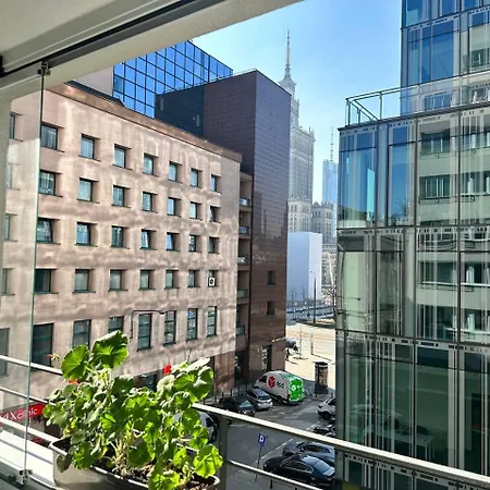 5centrum Stanislawa Moniuszki10 Wi-fi 1gb Sekparking Varşova