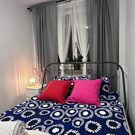 Апартаменты 5centrum Stanislawa Moniuszki10 Wi-fi 1gb Sekparking *